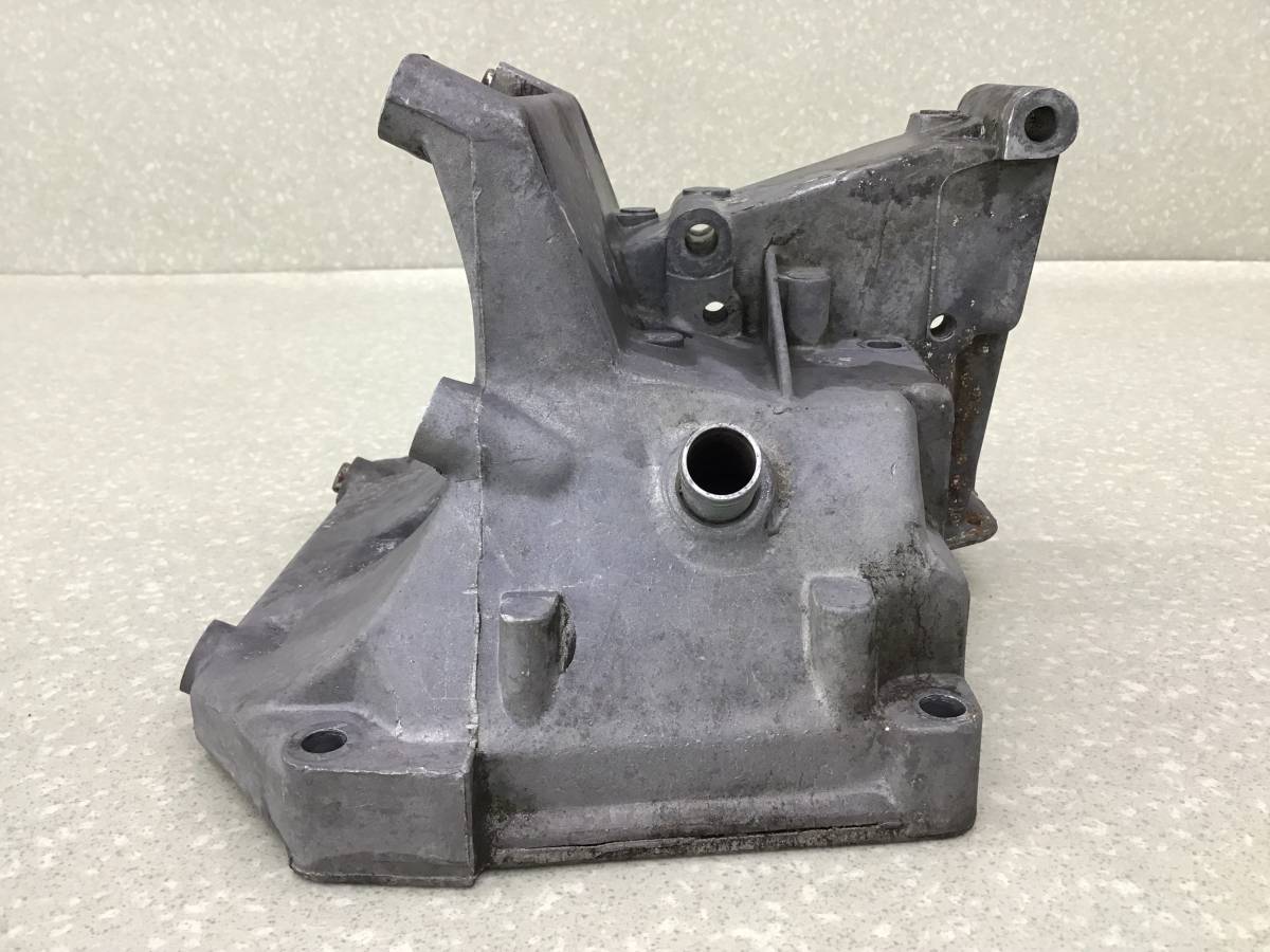 Кронштейн кондиционера Mercedes-Benz E-Class (W210) 1995-2002 Кронштейн кондиционера Mercedes-Benz E-Class (W210) 1995-2002