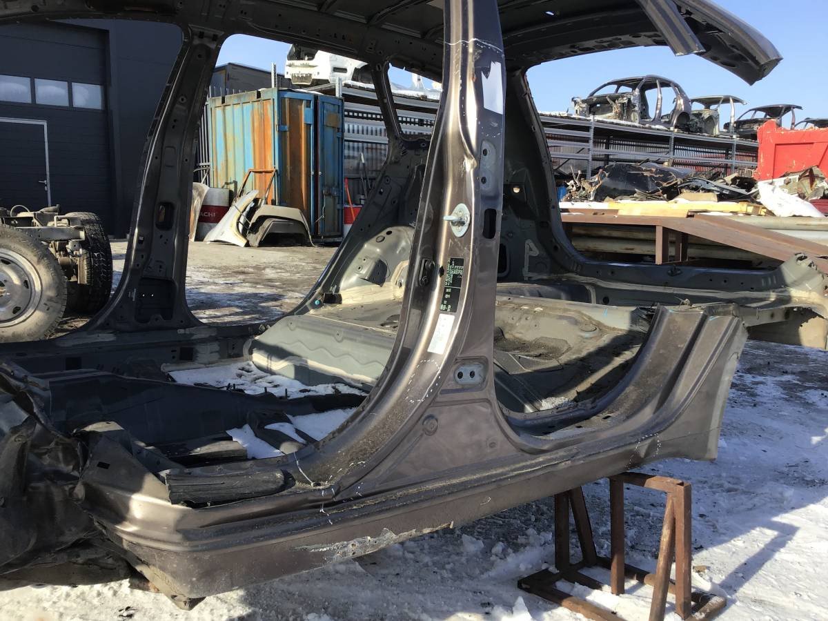 Порог со стойкой левый Kia Ceed (JD) 2012-2018