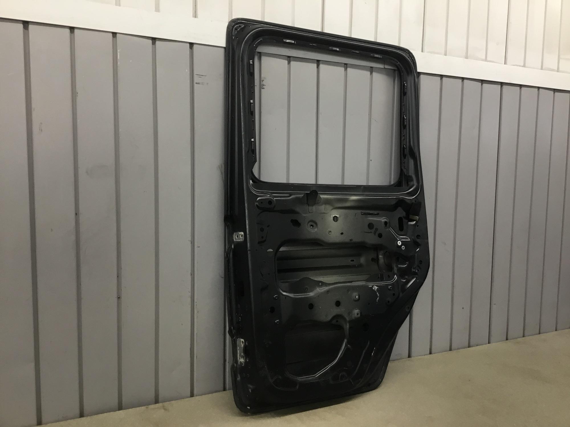 Дверь задняя правая, Mercedes Benz G-Class W463 1989> Дверь задняя правая, Mercedes Benz G-Class W463 1989>