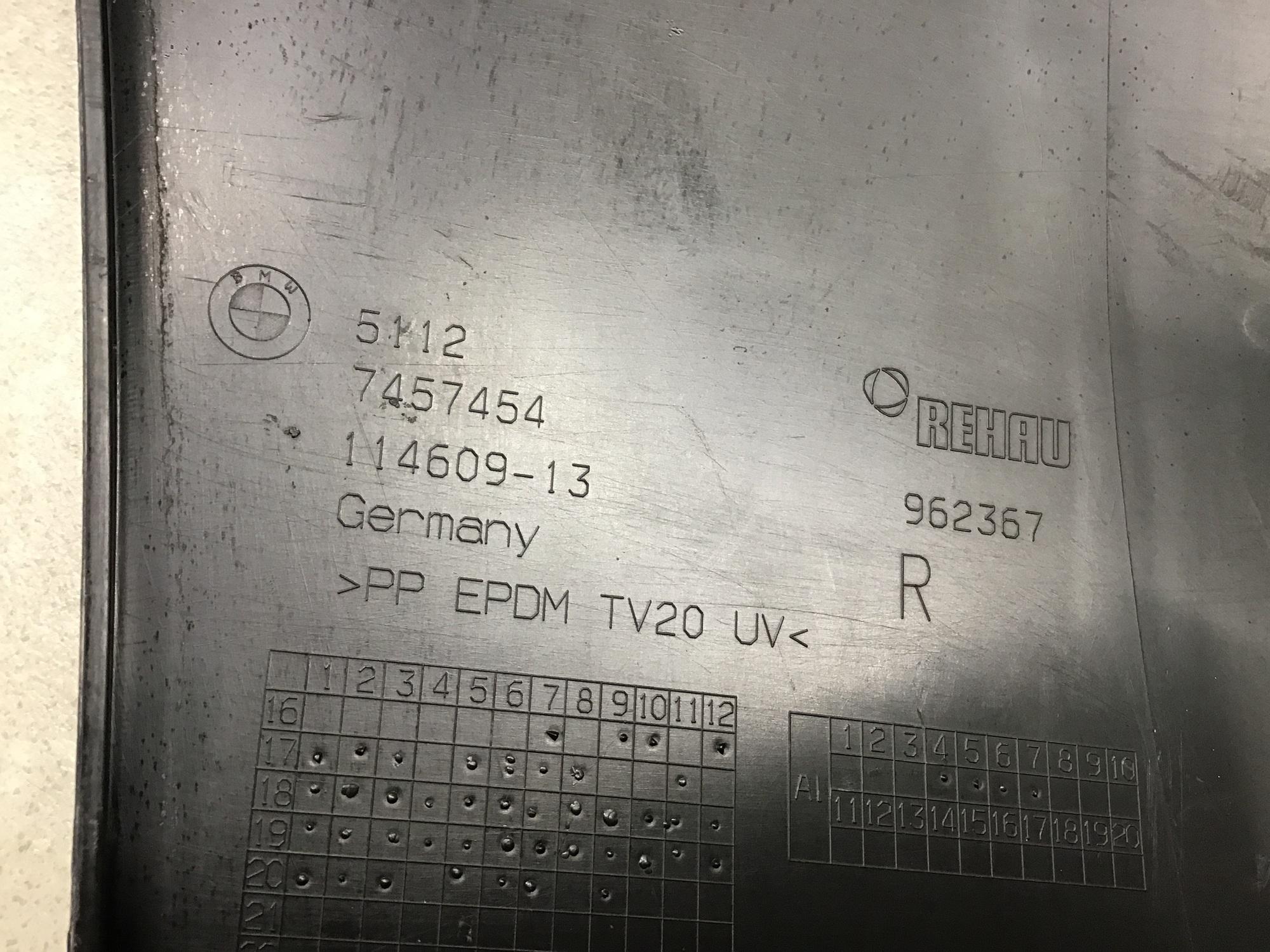 Накладка заднего бампера правая, BMW X2 F39 2018> Накладка заднего бампера правая, BMW X2 F39 2018>