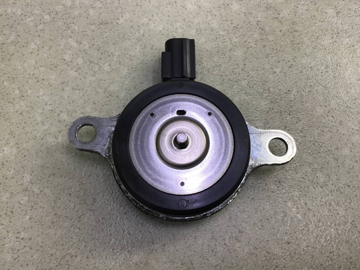 Клапан электромагн. изменения фаз ГРМ Toyota Land Cruiser (J300) 2021>