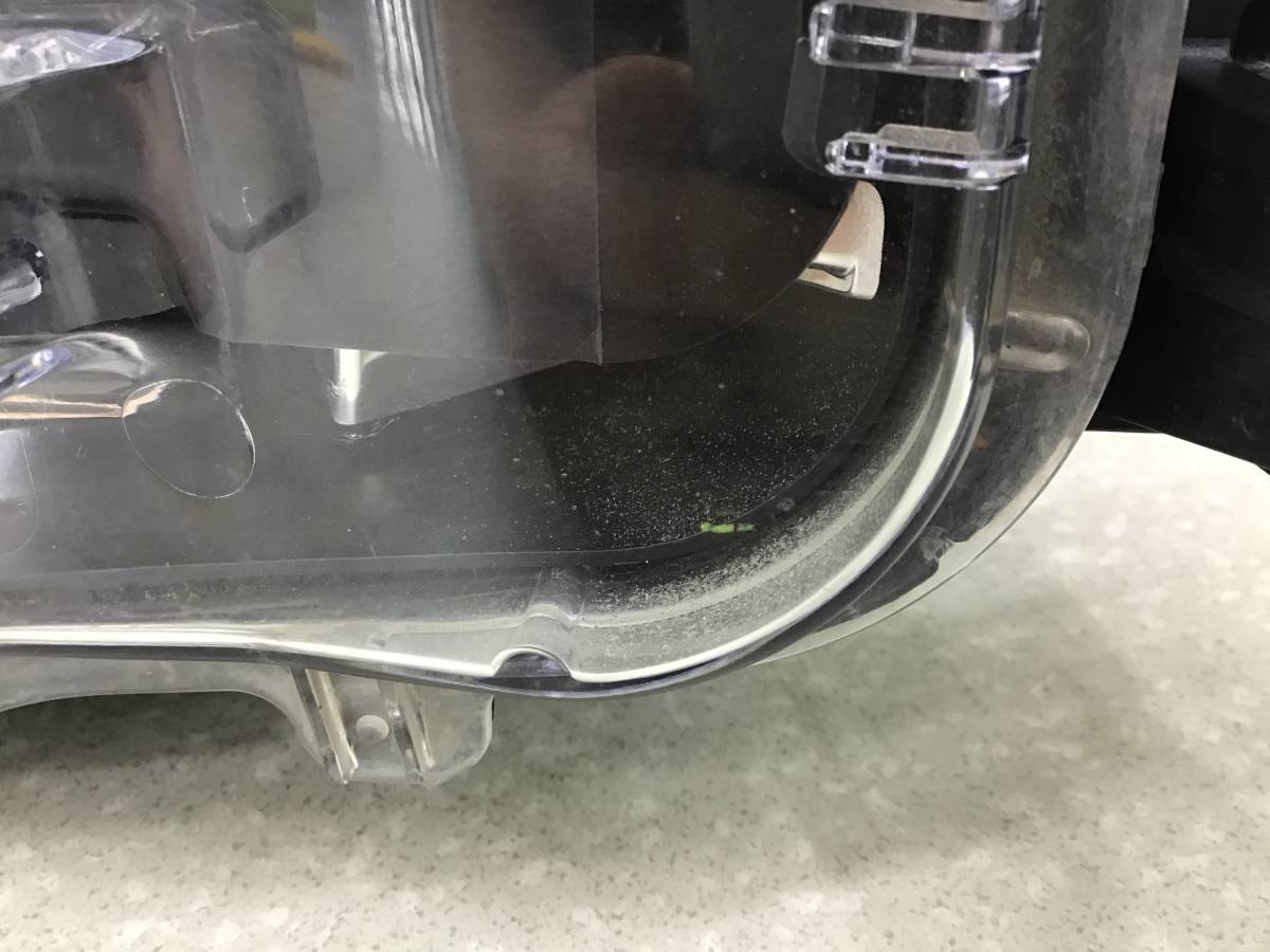 Фара правая Toyota Fortuner (GUN156, TGN156) 2015-н.в. Фара правая Toyota Fortuner (GUN156, TGN156) 2015-н.в.