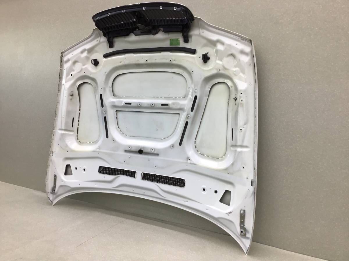 Капот BMW 7-Series E65,E66 2001-2008 Капот BMW 7-Series E65,E66 2001-2008
