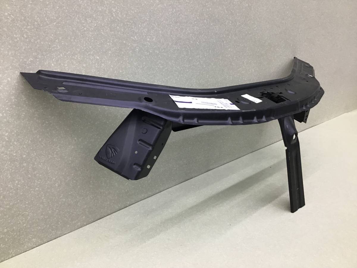 Панель передняя Lada Largus (R90) 2012-2022