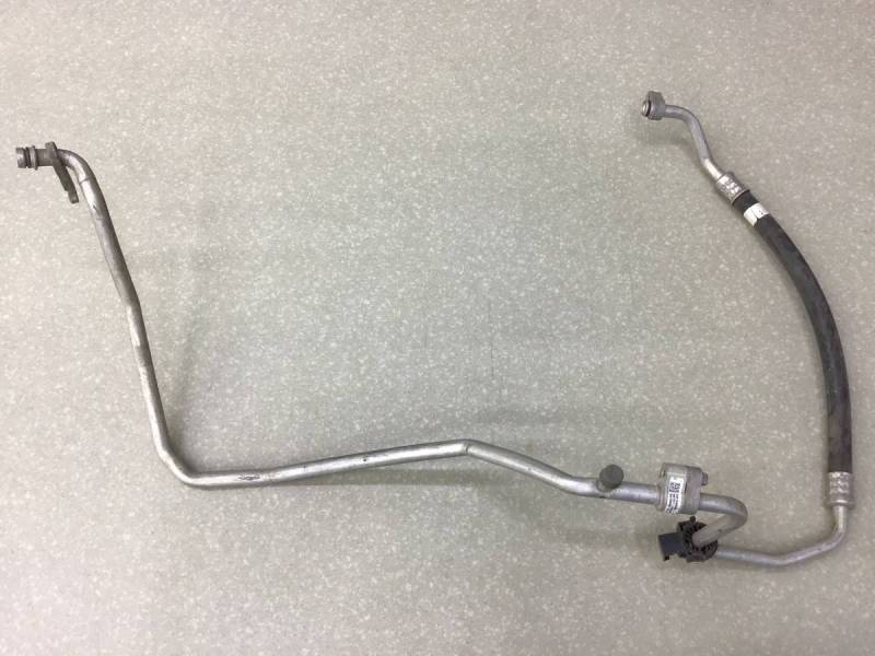 Трубка кондиционера Toyota Corolla (ZZE150) 2006-2013 Трубка кондиционера Toyota Corolla (ZZE150) 2006-2013