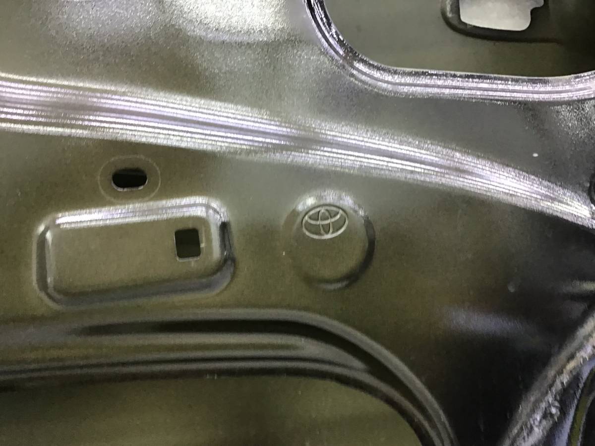 Дверь задняя правая Toyota Rav 4 (A40) 2013> Дверь задняя правая Toyota Rav 4 (A40) 2013>