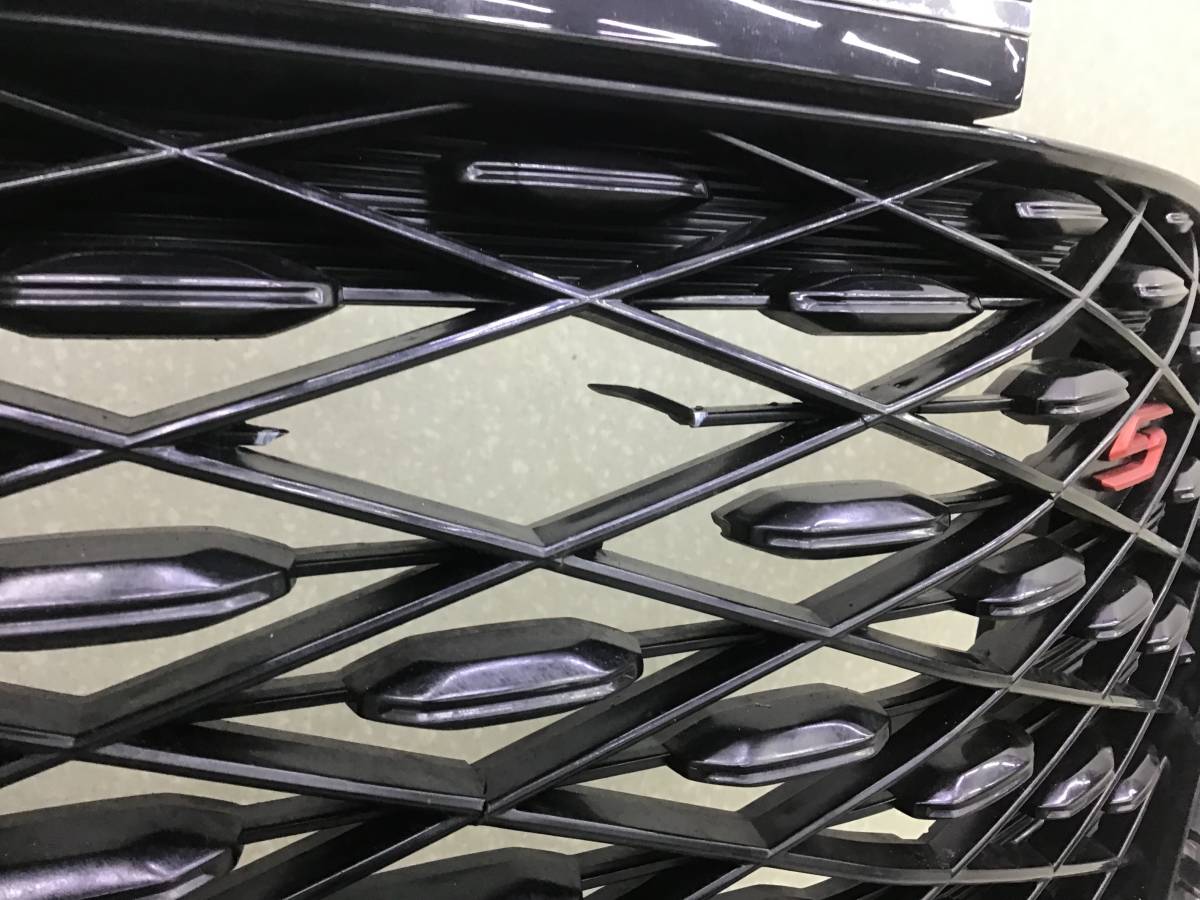 Решетка радиатора Changan Eado Plus 2019> Решетка радиатора Changan Eado Plus 2019>