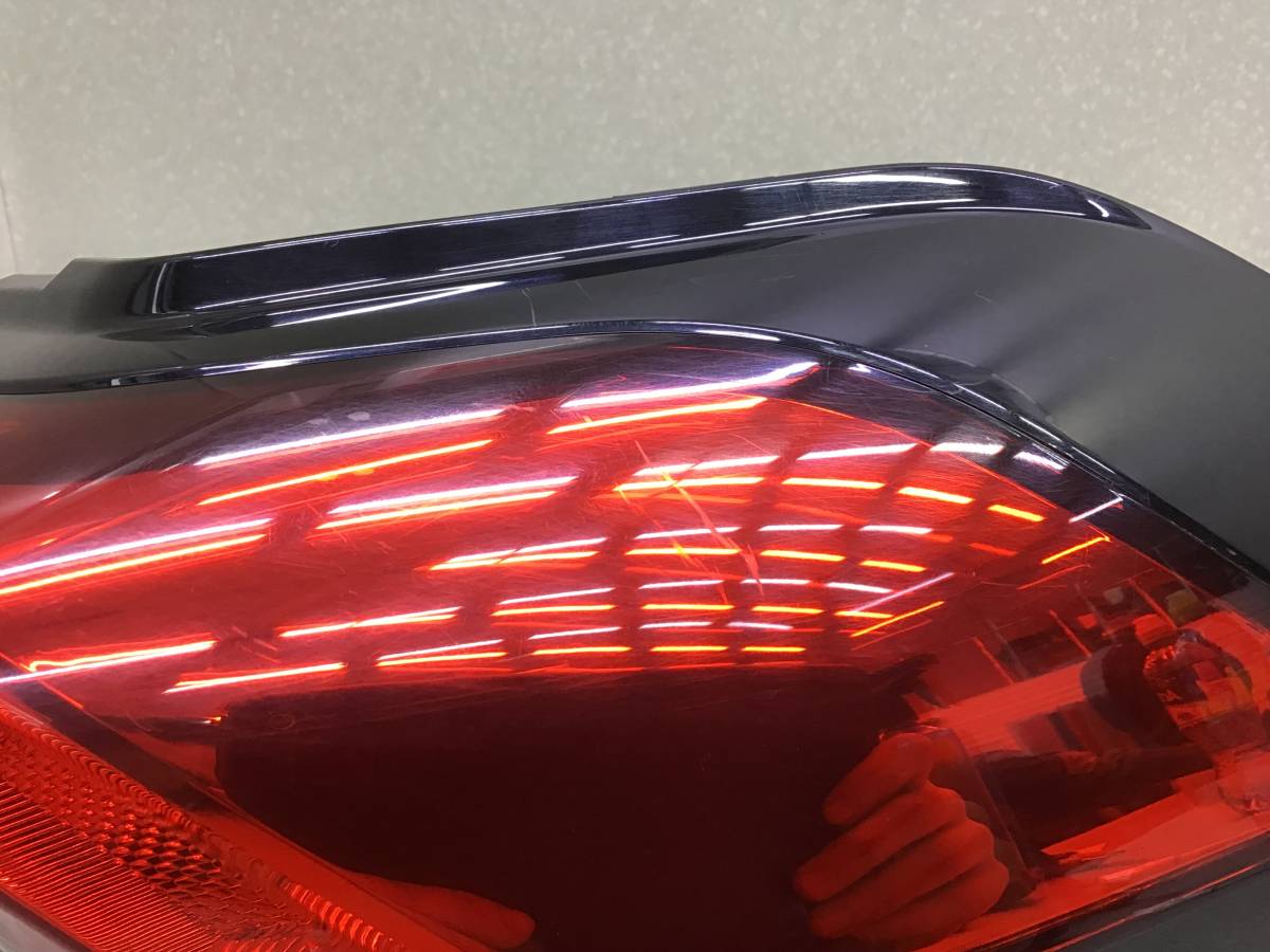 Фонарь задний наружный правый Toyota Rav 4 (XA50) 2018>