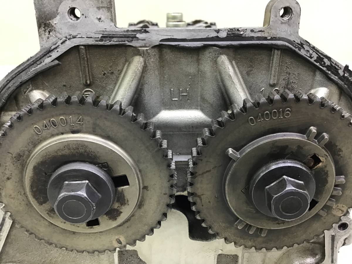 Головка блока цилиндров Infiniti QX56 (JA60) 2004-2010 Головка блока цилиндров Infiniti QX56 (JA60) 2004-2010