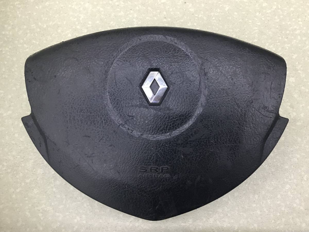 Подушка безопасности в рулевое колесо Renault Clio (2) 1998-2008 Подушка безопасности в рулевое колесо Renault Clio (2) 1998-2008