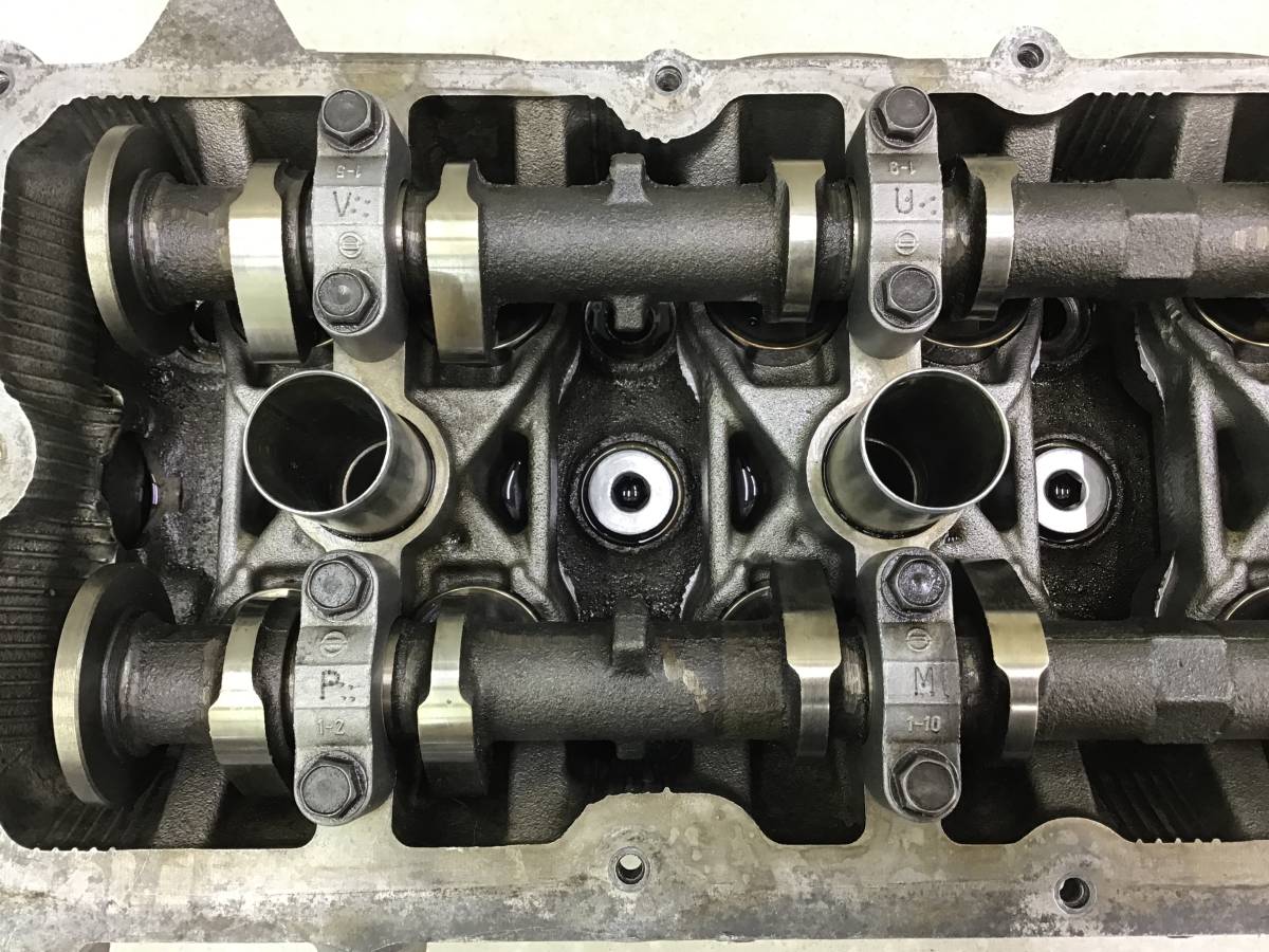 Головка блока цилиндров Infiniti QX56 (JA60) 2004-2010 Головка блока цилиндров Infiniti QX56 (JA60) 2004-2010