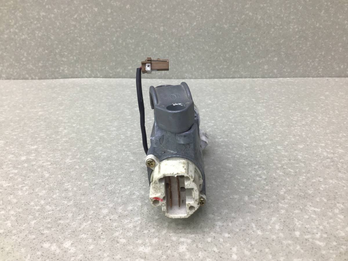 Замок зажигания Nissan Almera Classic (B10) 2006-2013 Замок зажигания Nissan Almera Classic (B10) 2006-2013