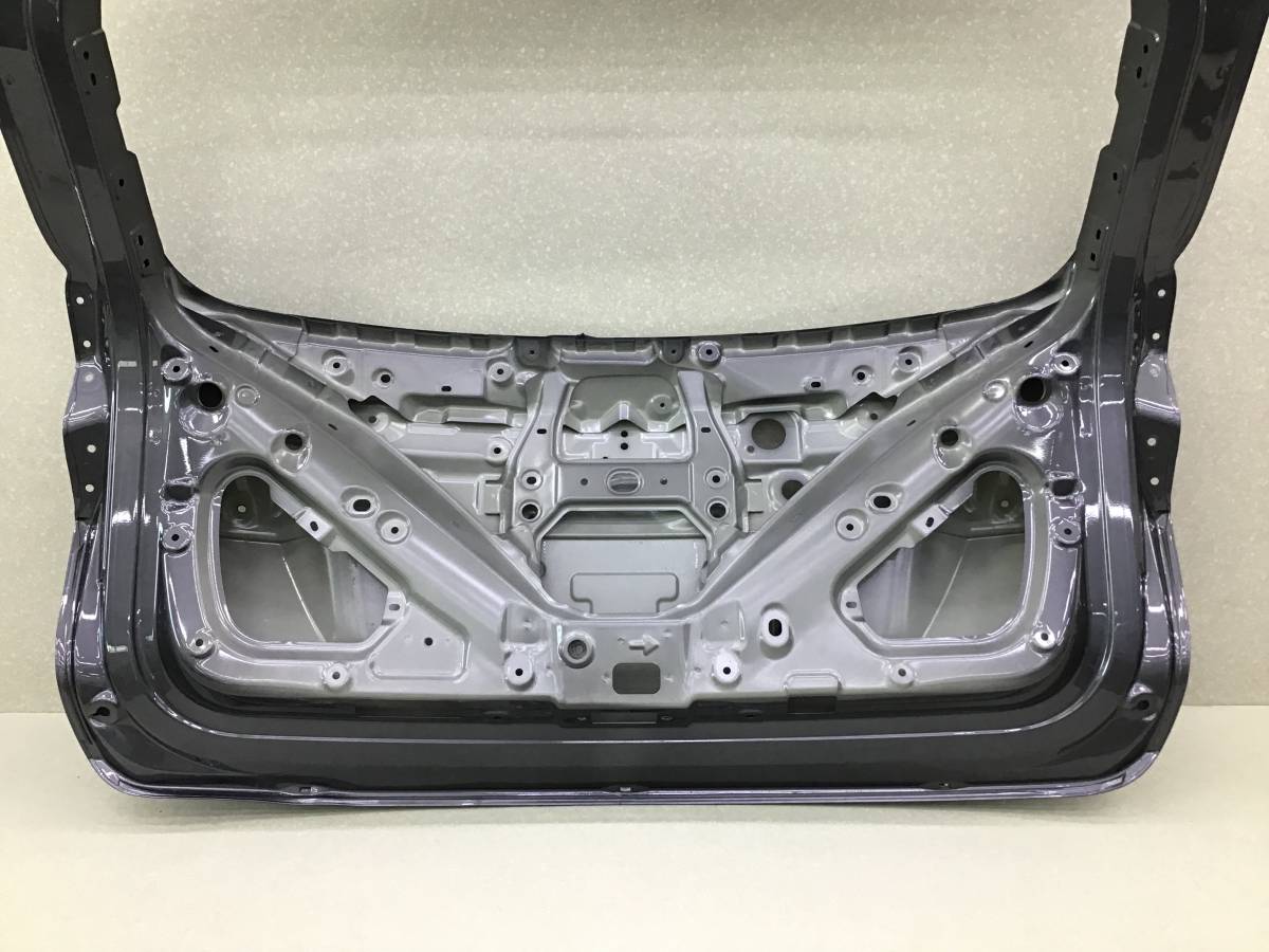 Дверь багажника Changan UNI-K 2020> Дверь багажника Changan UNI-K 2020>