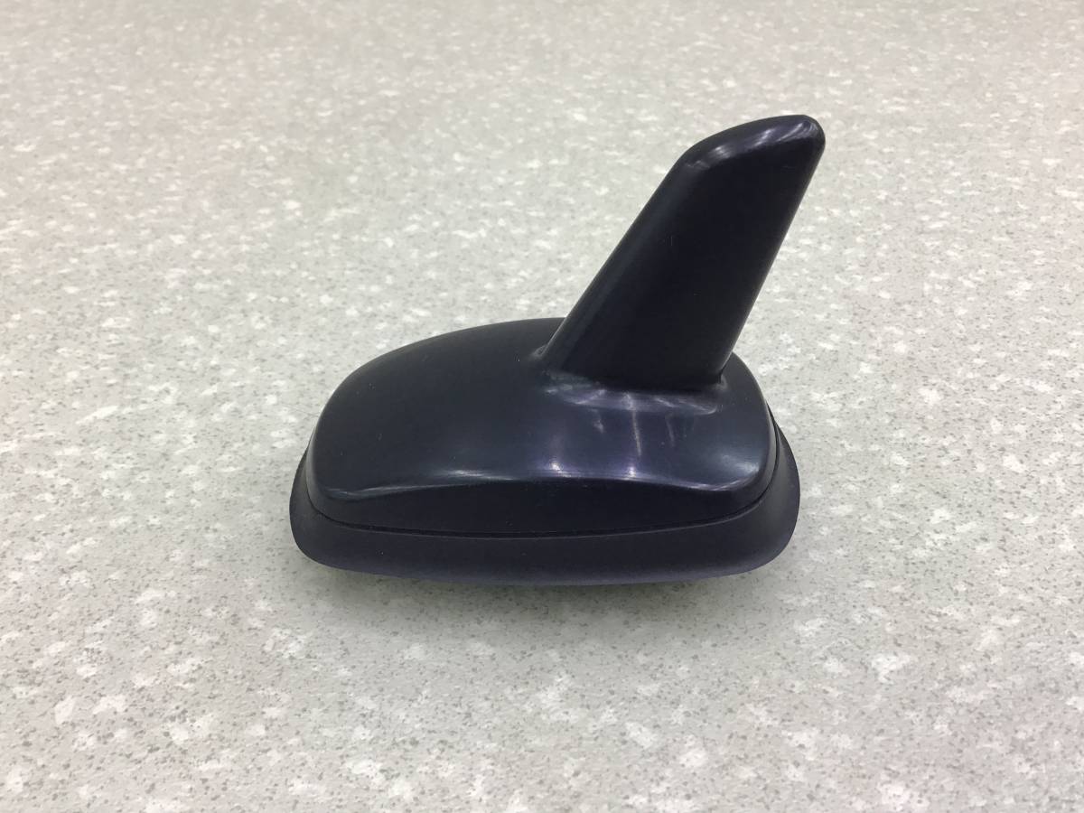 Антенна Volkswagen Tiguan (5N2) 2011-2016 Антенна Volkswagen Tiguan (5N2) 2011-2016