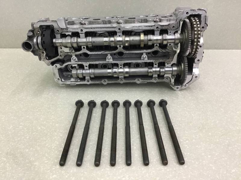 Головка блока цилиндров Mercedes-Benz GL-Class (X164) 2006-2012 Головка блока цилиндров Mercedes-Benz GL-Class (X164) 2006-2012