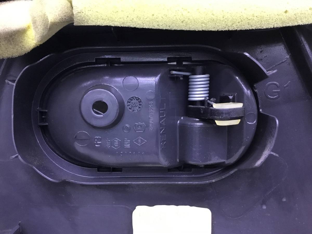 Обшивка двери задней левой Renault Sandero 1 (BS1Y) 2009-2014