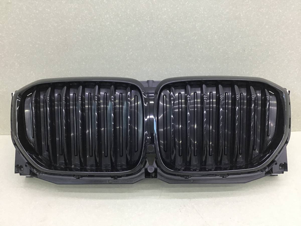 Решетка радиатора BMW X5 G05 2018> Решетка радиатора BMW X5 G05 2018>