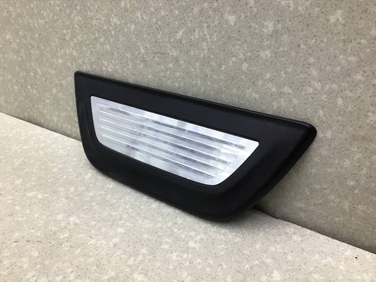 Накладка порога (внутренняя) BMW X3 F25 2010-2017 Накладка порога (внутренняя) BMW X3 F25 2010-2017