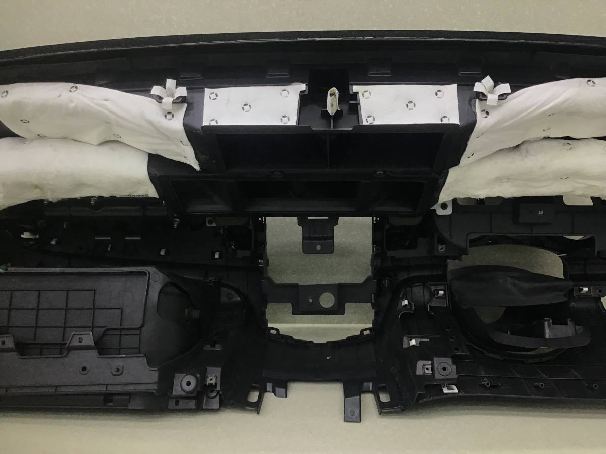 Торпедо Kia Cerato 2 (TD) 2008-2013 Торпедо Kia Cerato 2 (TD) 2008-2013
