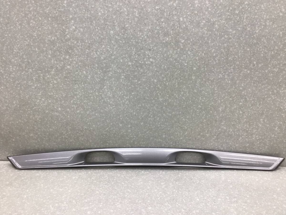 Накладка крышки багажника Honda Civic 5D (FK2, FK3) 2012-2017 Накладка крышки багажника Honda Civic 5D (FK2, FK3) 2012-2017