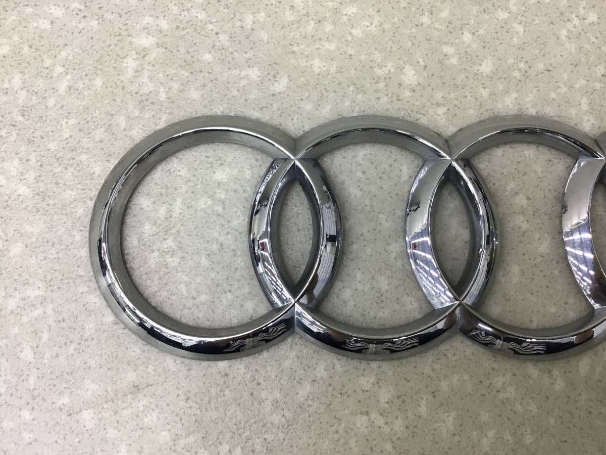 Эмблема Audi A6 (C7) 2011-2018 Эмблема Audi A6 (C7) 2011-2018