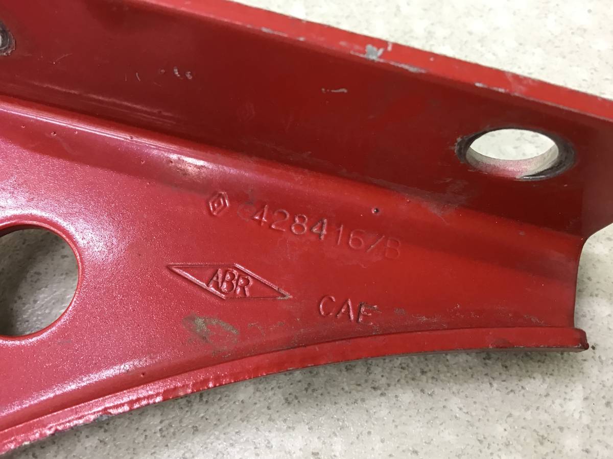Петля крышки багажника Renault Clio (2) 1998-2008 Петля крышки багажника Renault Clio (2) 1998-2008