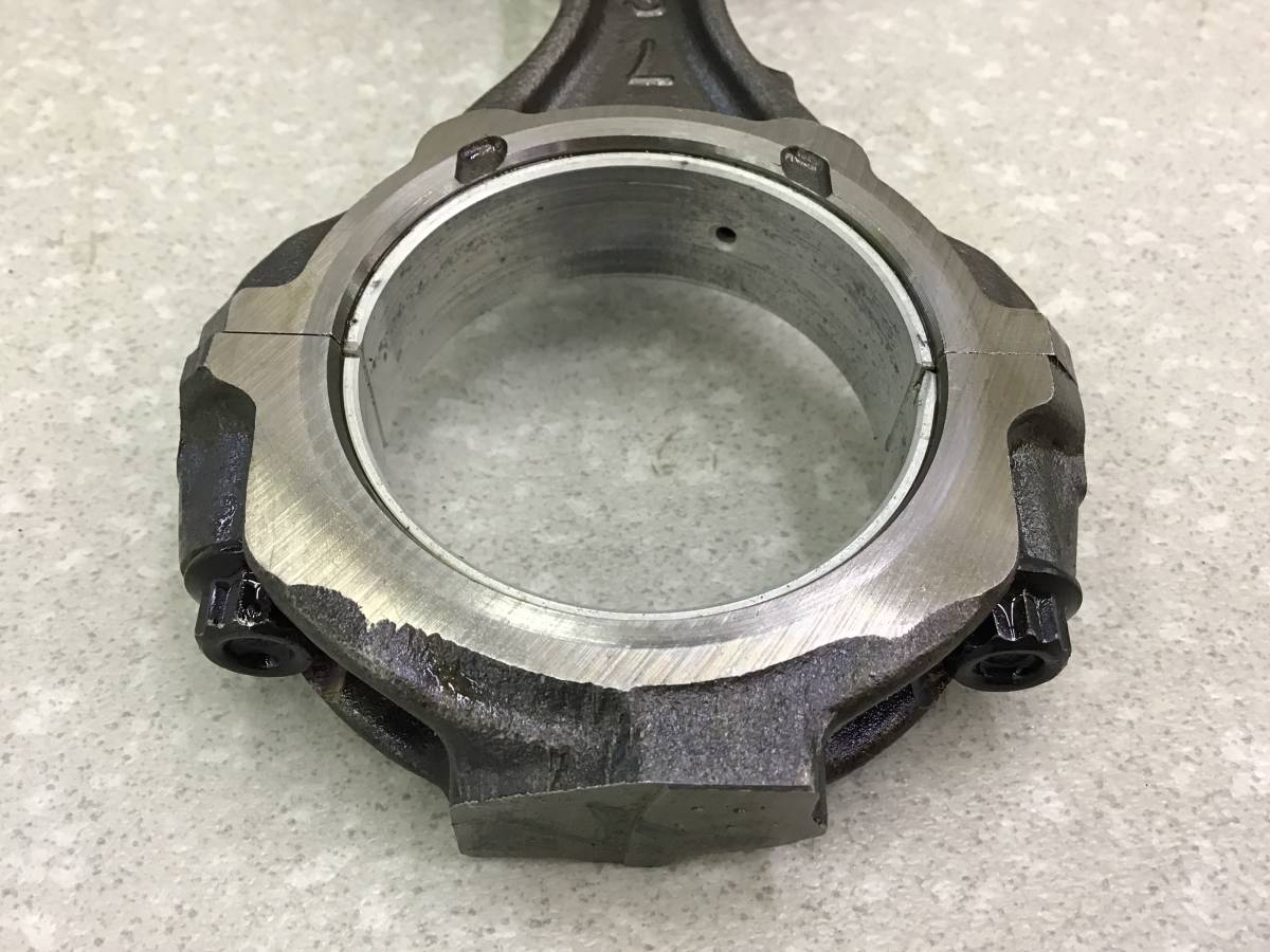 Поршень с шатуном Infiniti QX56 (JA60) 2004-2010 Поршень с шатуном Infiniti QX56 (JA60) 2004-2010