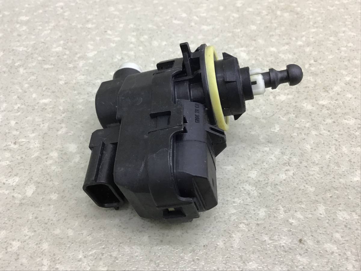 Корректор фар Renault Megane (3) 2009-2016 Корректор фар Renault Megane (3) 2009-2016