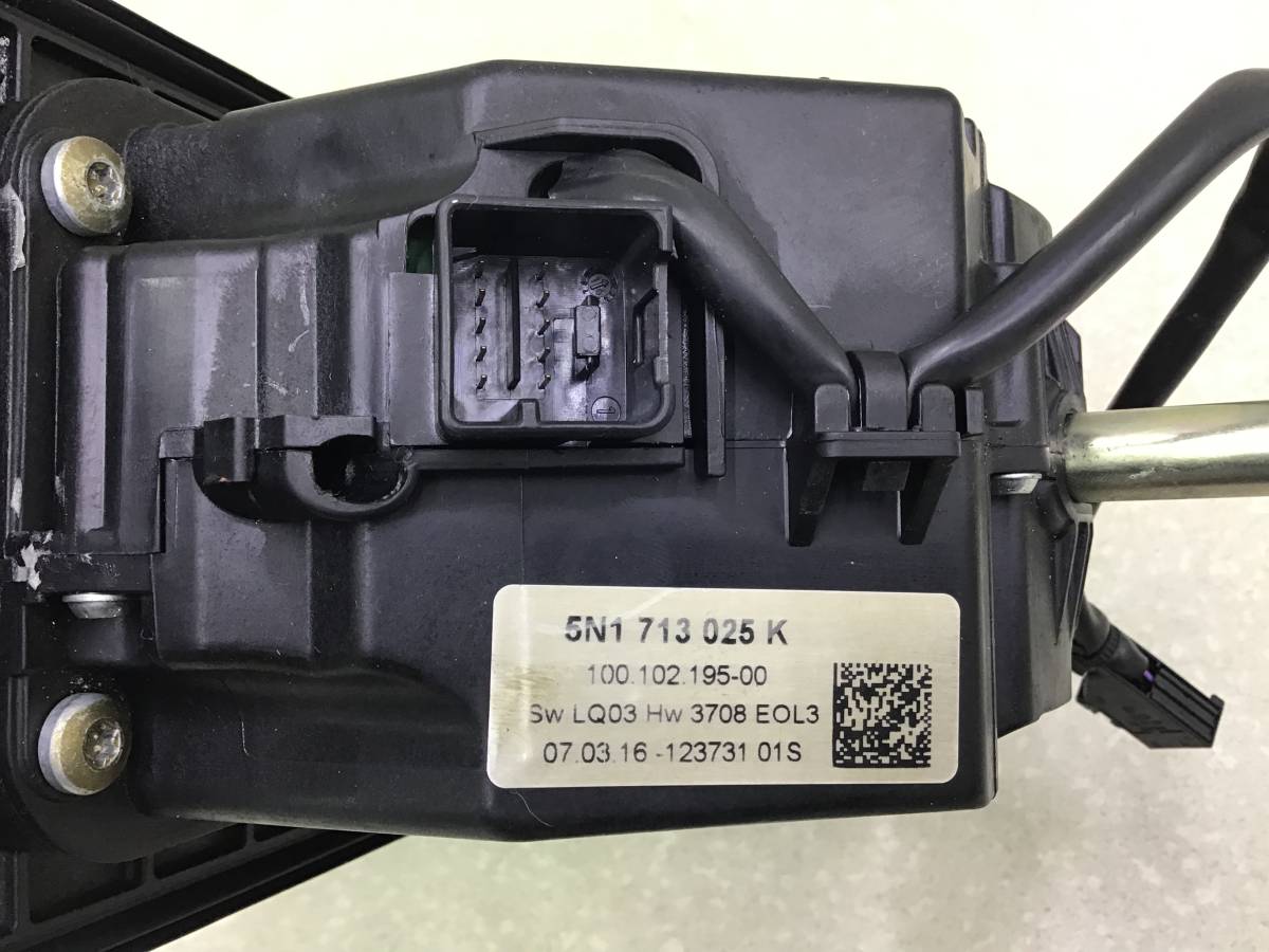 Кулиса КПП Volkswagen Tiguan (5N2) 2011-2016 Кулиса КПП Volkswagen Tiguan (5N2) 2011-2016