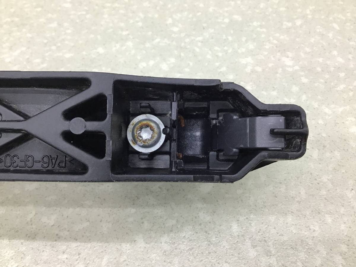 Ручка двери задней наружная правая Toyota Auris (E150) 2006-2012 Ручка двери задней наружная правая Toyota Auris (E150) 2006-2012