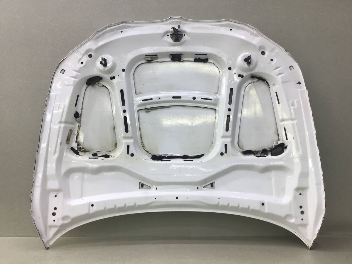 Капот BMW 5-series E60/E61 2003-2009 Капот BMW 5-series E60/E61 2003-2009