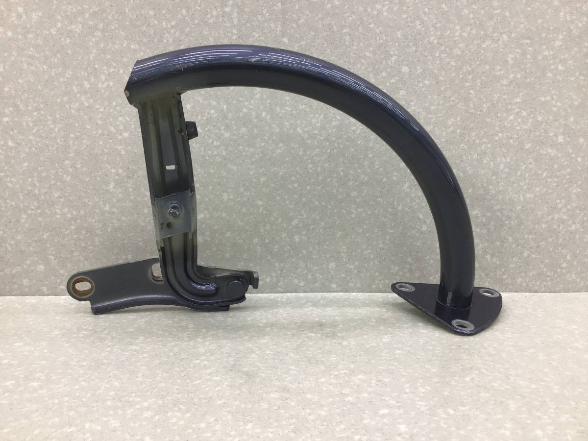 Петля крышки багажника Volkswagen Passat B6 2005-2010 Петля крышки багажника Volkswagen Passat B6 2005-2010