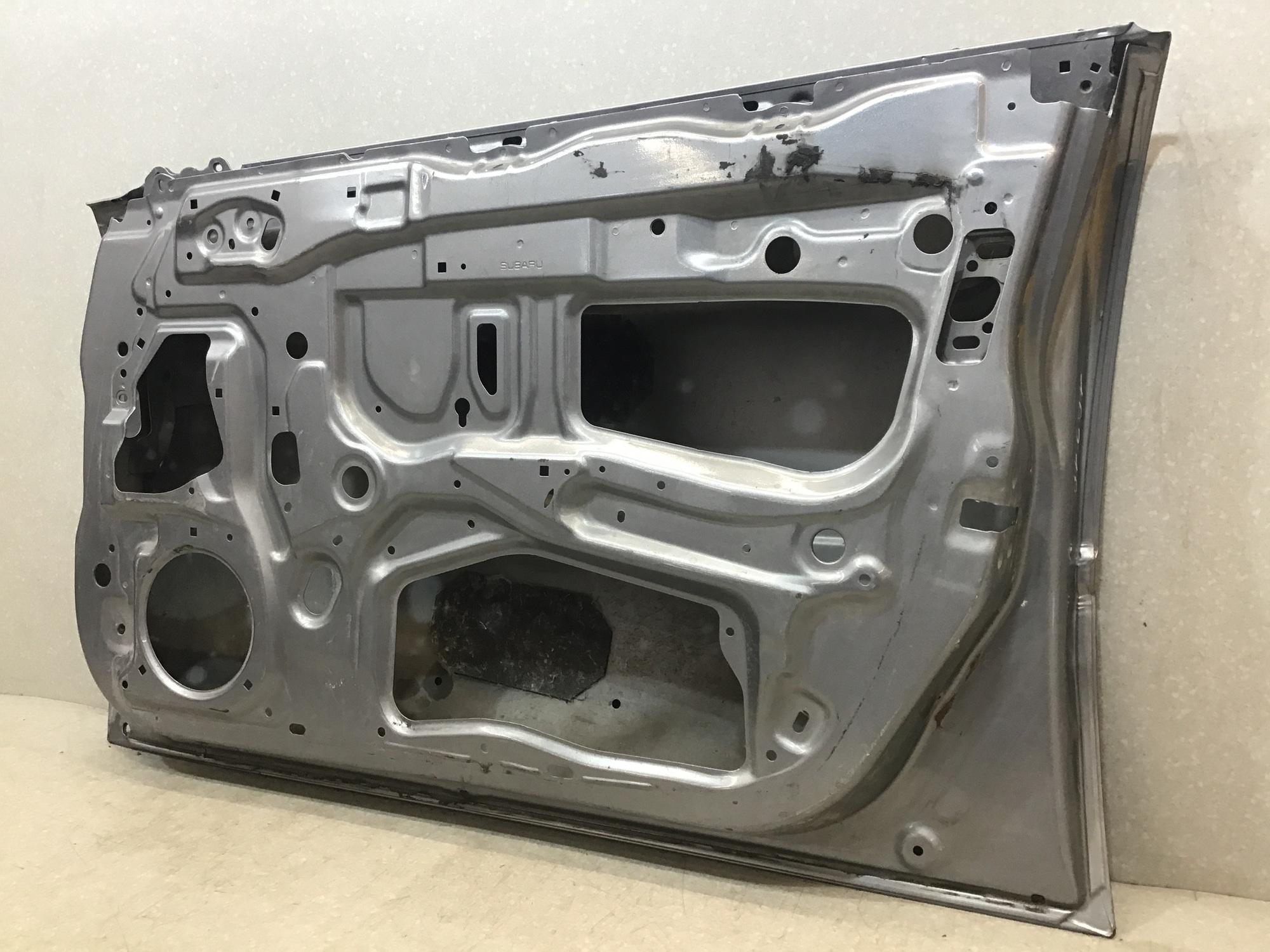 Дверь передняя правая, Subaru Legacy Outback (B12) 1998-2003 Дверь передняя правая, Subaru Legacy Outback (B12) 1998-2003
