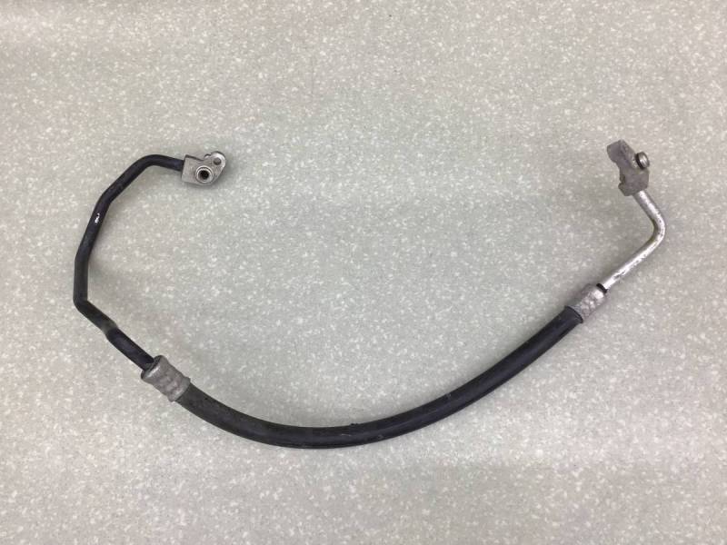 Трубка кондиционера Toyota Avensis (T250) 2003-2009 Трубка кондиционера Toyota Avensis (T250) 2003-2009