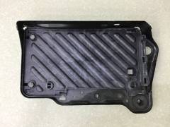 Крепление АКБ (корпус / подставка) Mercedes-Benz GLA-Class (X156) 2014>