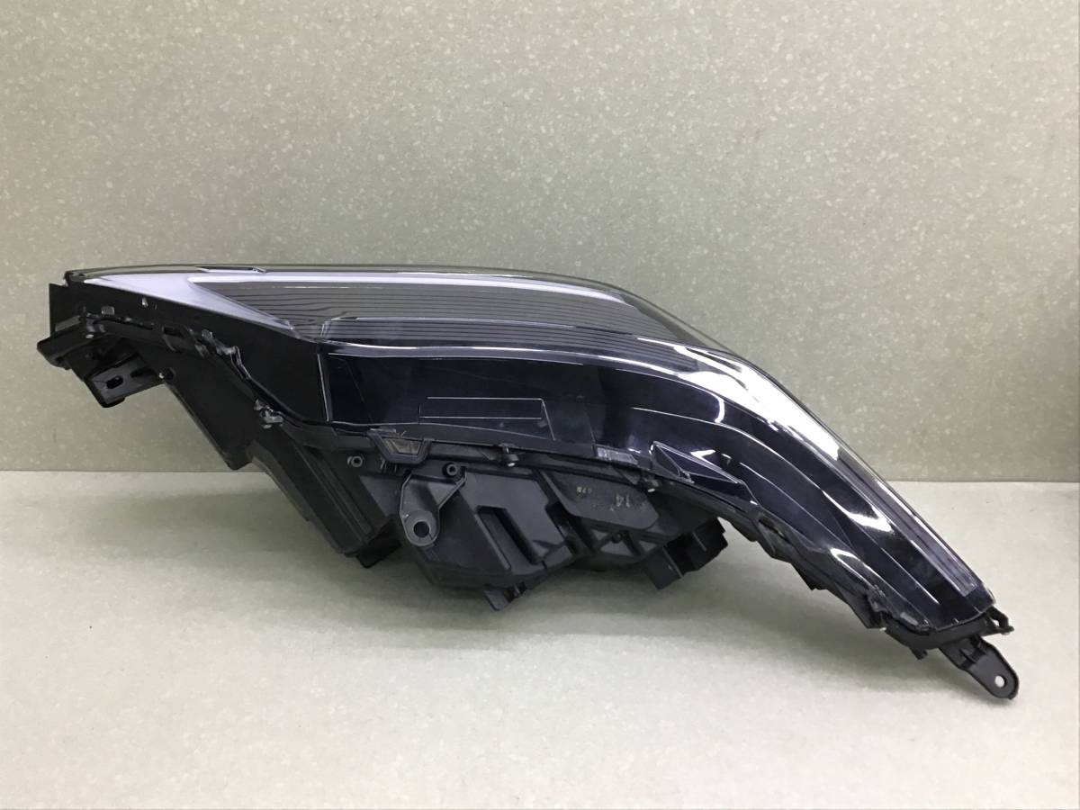 Фара правая Lexus RX 350 (AGL20W) 2015-2022 Фара правая Lexus RX 350 (AGL20W) 2015-2022