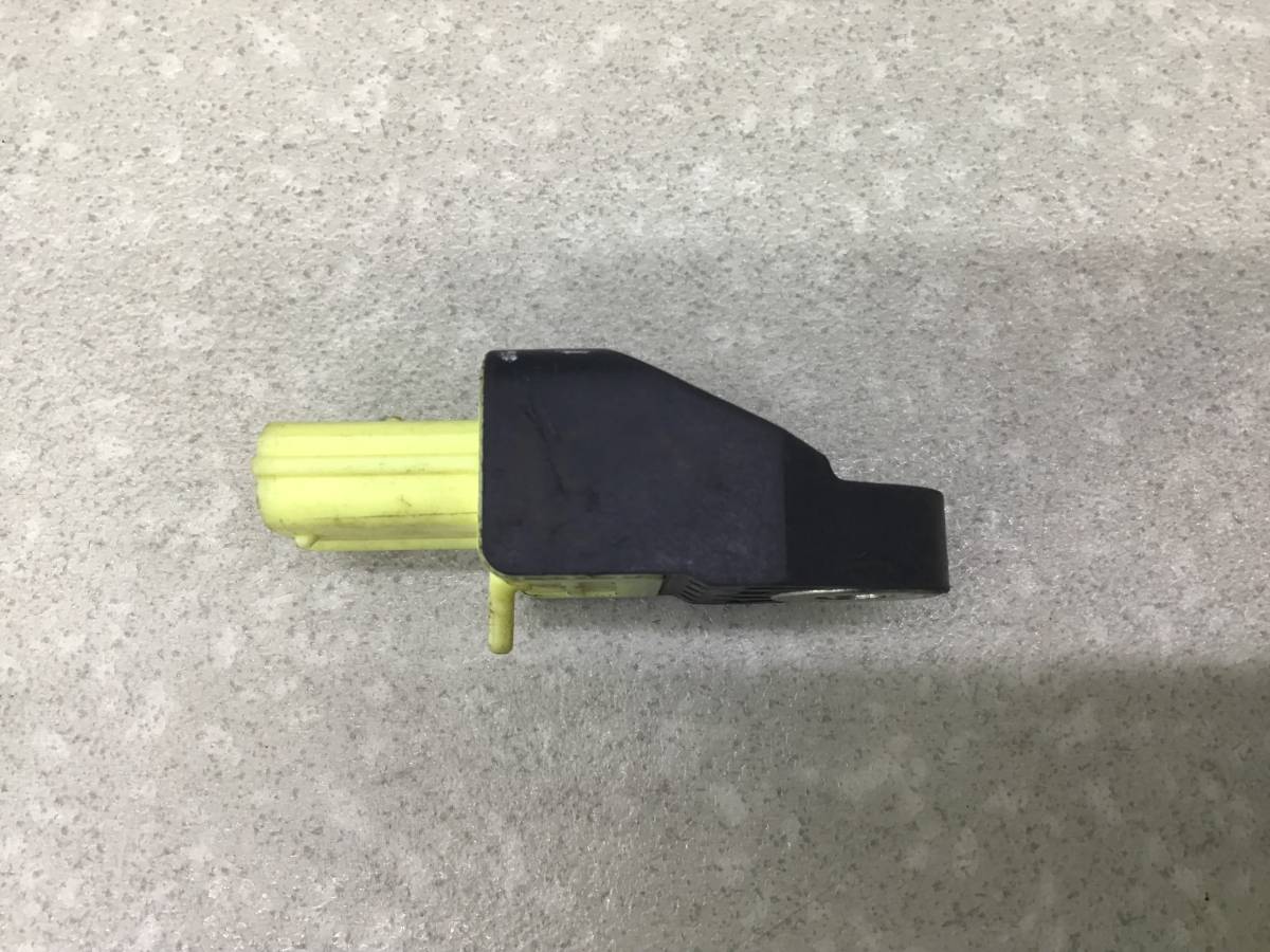 Датчик AIR BAG Toyota Highlander (U40) 2007-2013 Датчик AIR BAG Toyota Highlander (U40) 2007-2013