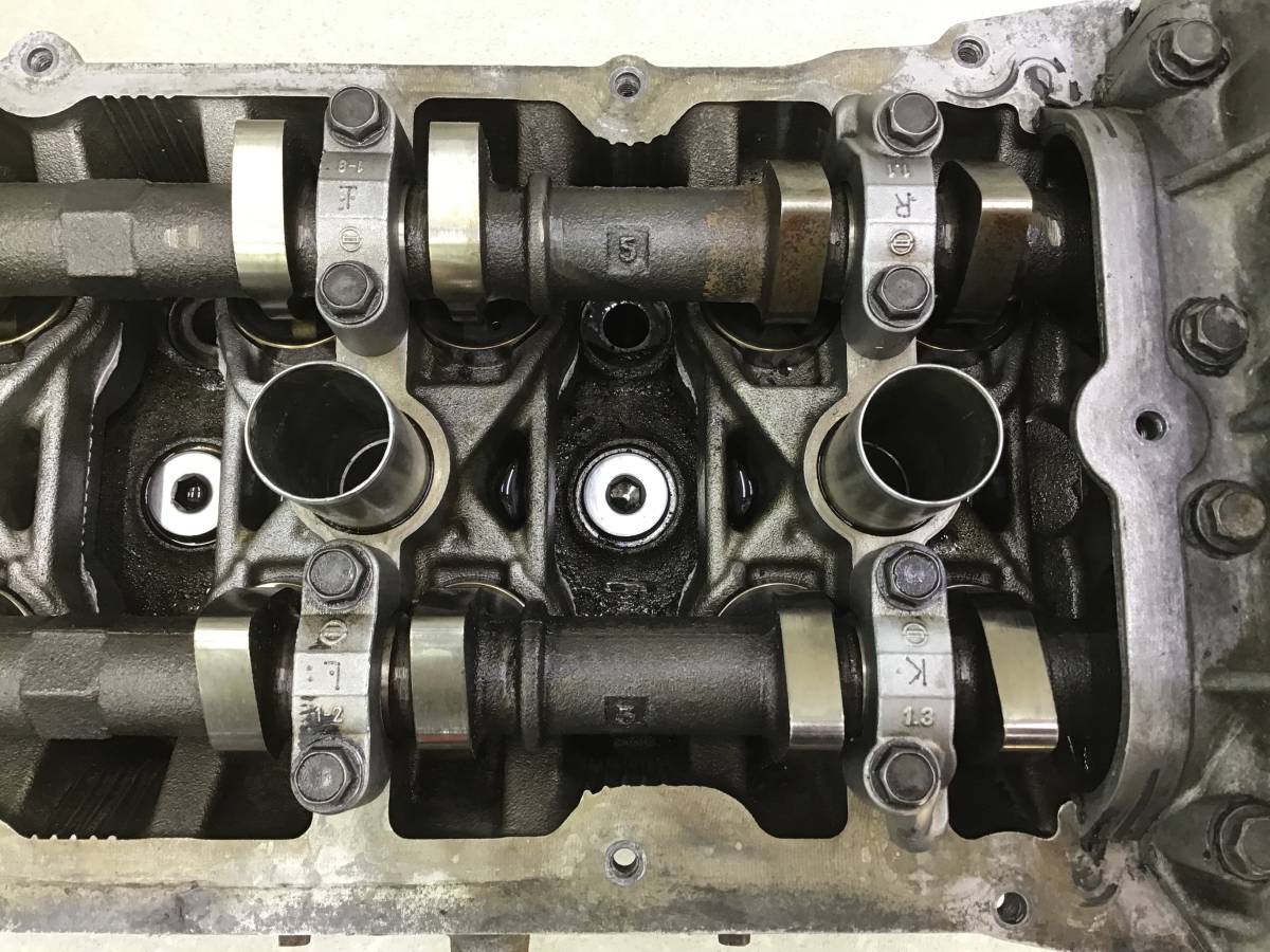 Головка блока цилиндров Infiniti QX56 (JA60) 2004-2010 Головка блока цилиндров Infiniti QX56 (JA60) 2004-2010