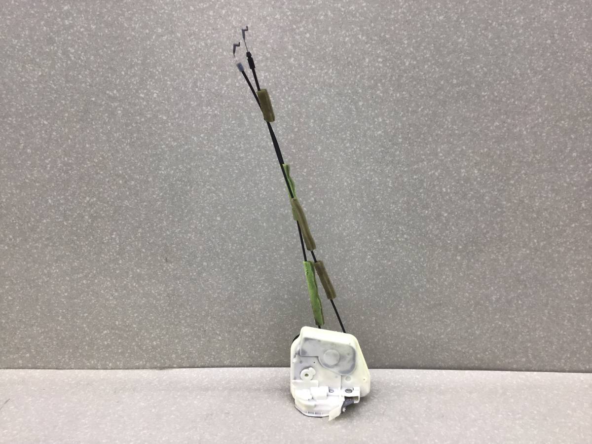 Замок двери задней правой Mazda 6 (GH) 2007-2012 Замок двери задней правой Mazda 6 (GH) 2007-2012