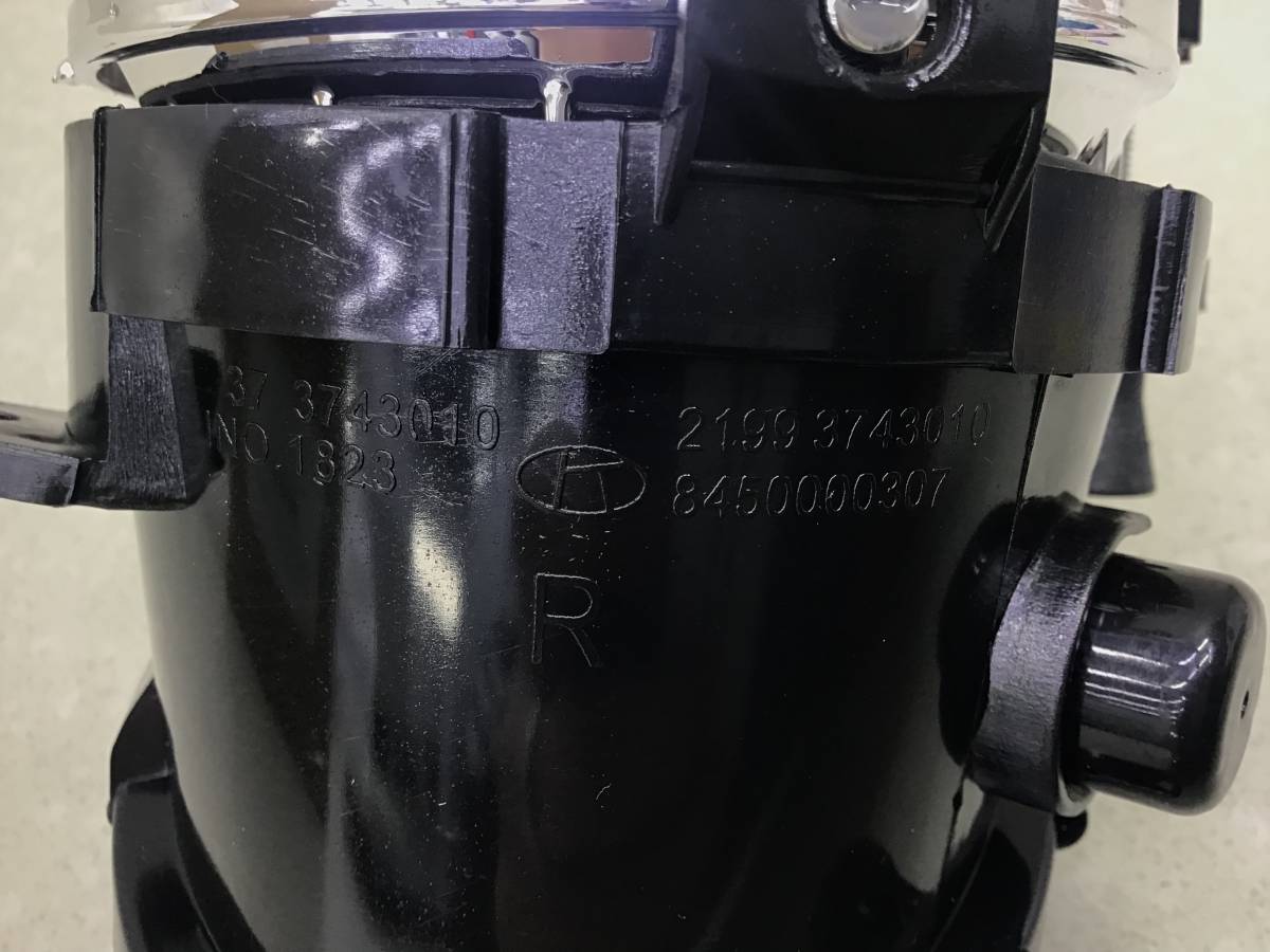 Фара противотуманная правая Lada Largus (R90) 2012-2022 Фара противотуманная правая Lada Largus (R90) 2012-2022