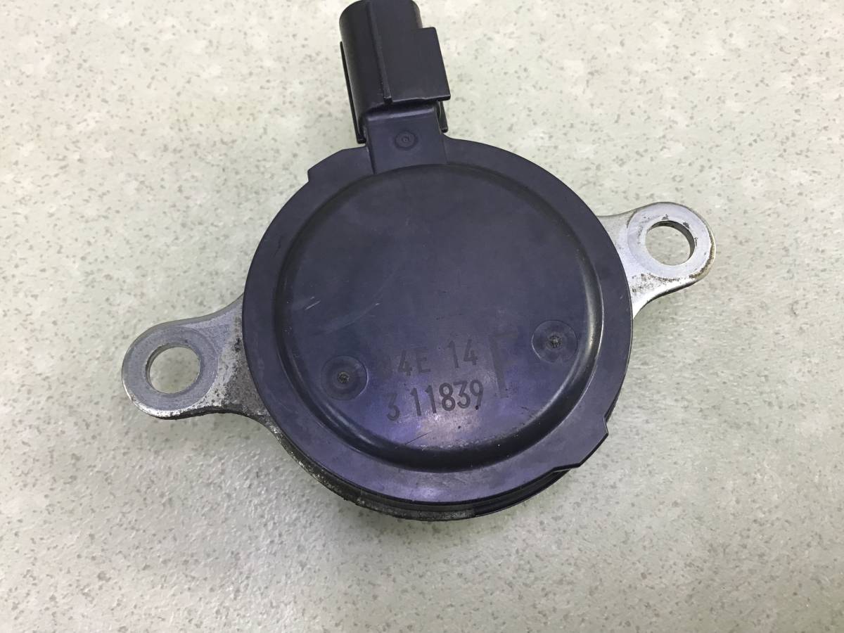 Клапан электромагн. изменения фаз ГРМ Toyota Land Cruiser (J300) 2021>