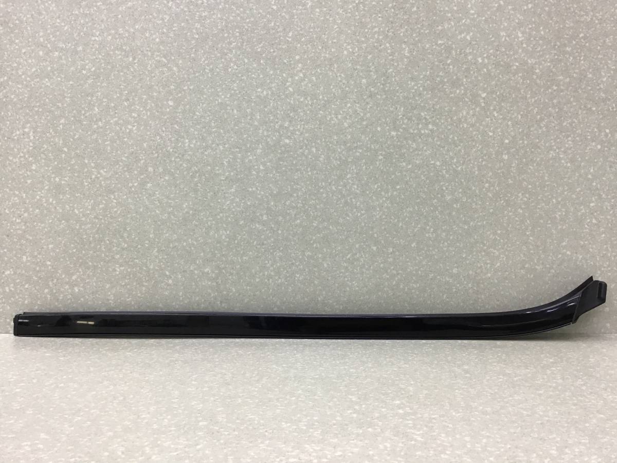 Молдинг лобового стекла Mercedes-Benz E-Class (C207) 2009-2016 Молдинг лобового стекла Mercedes-Benz E-Class (C207) 2009-2016