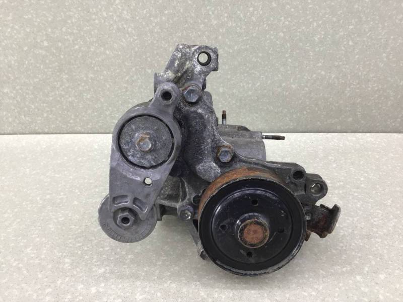 Корпус насоса водяного (помпы) Toyota Highlander (U40) 2007-2013 Корпус насоса водяного (помпы) Toyota Highlander (U40) 2007-2013
