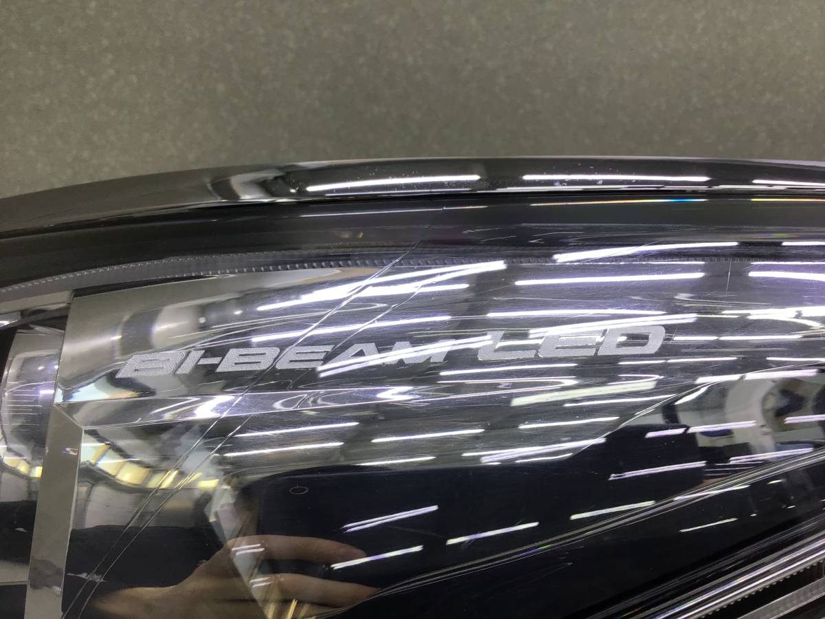 Фара левая Toyota Fortuner (GUN156, TGN156) 2015-н.в. Фара левая Toyota Fortuner (GUN156, TGN156) 2015-н.в.