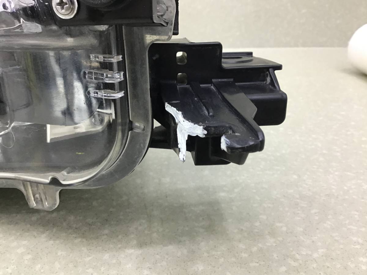 Фара правая Toyota Fortuner (GUN156, TGN156) 2015-н.в. Фара правая Toyota Fortuner (GUN156, TGN156) 2015-н.в.