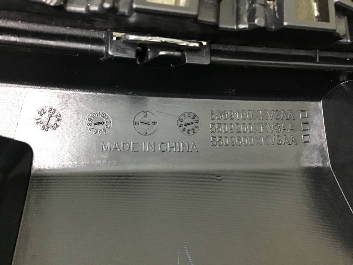 Решетка радиатора Tank Tank 500 2021> Решетка радиатора Tank Tank 500 2021>