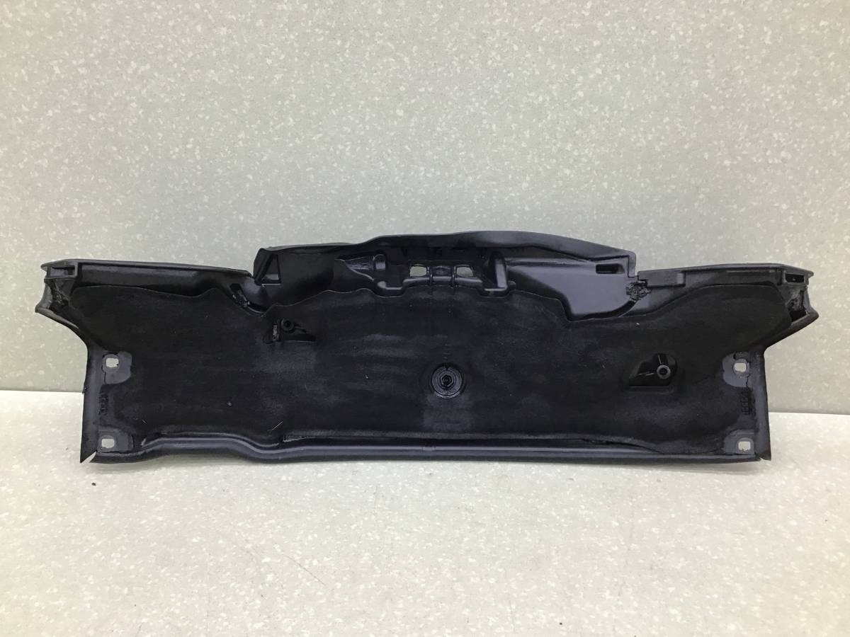 Воздуховод BMW 5-series E60/E61 2003-2009 Воздуховод BMW 5-series E60/E61 2003-2009