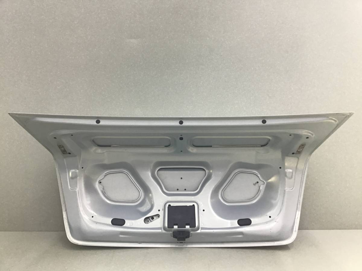 Крышка багажника Renault Logan (1) 2005-2014 Крышка багажника Renault Logan (1) 2005-2014