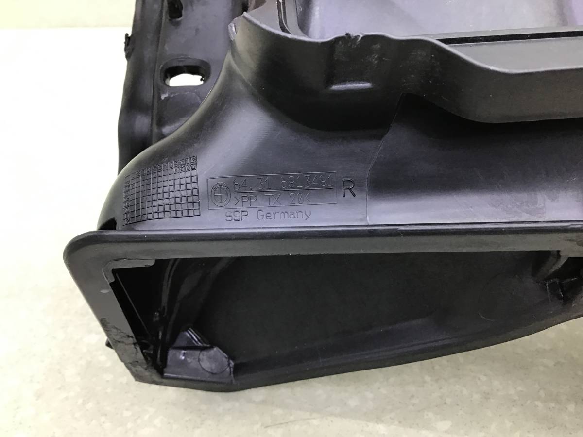 Воздуховод BMW 5-series E60/E61 2003-2009 Воздуховод BMW 5-series E60/E61 2003-2009