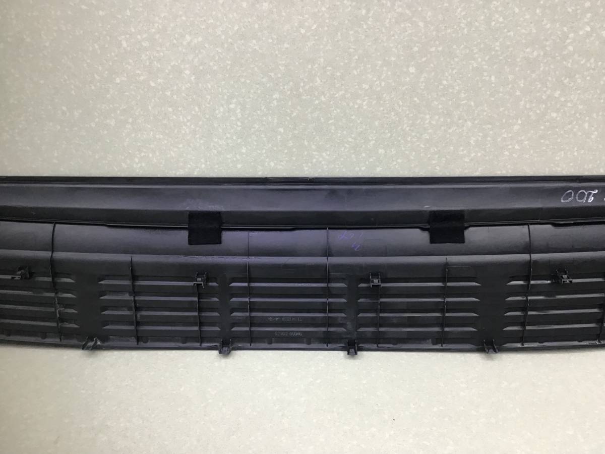 Накладка заднего бампера Toyota Land Cruiser 11 (VDJ200) 2007-2021 Накладка заднего бампера Toyota Land Cruiser 11 (VDJ200) 2007-2021